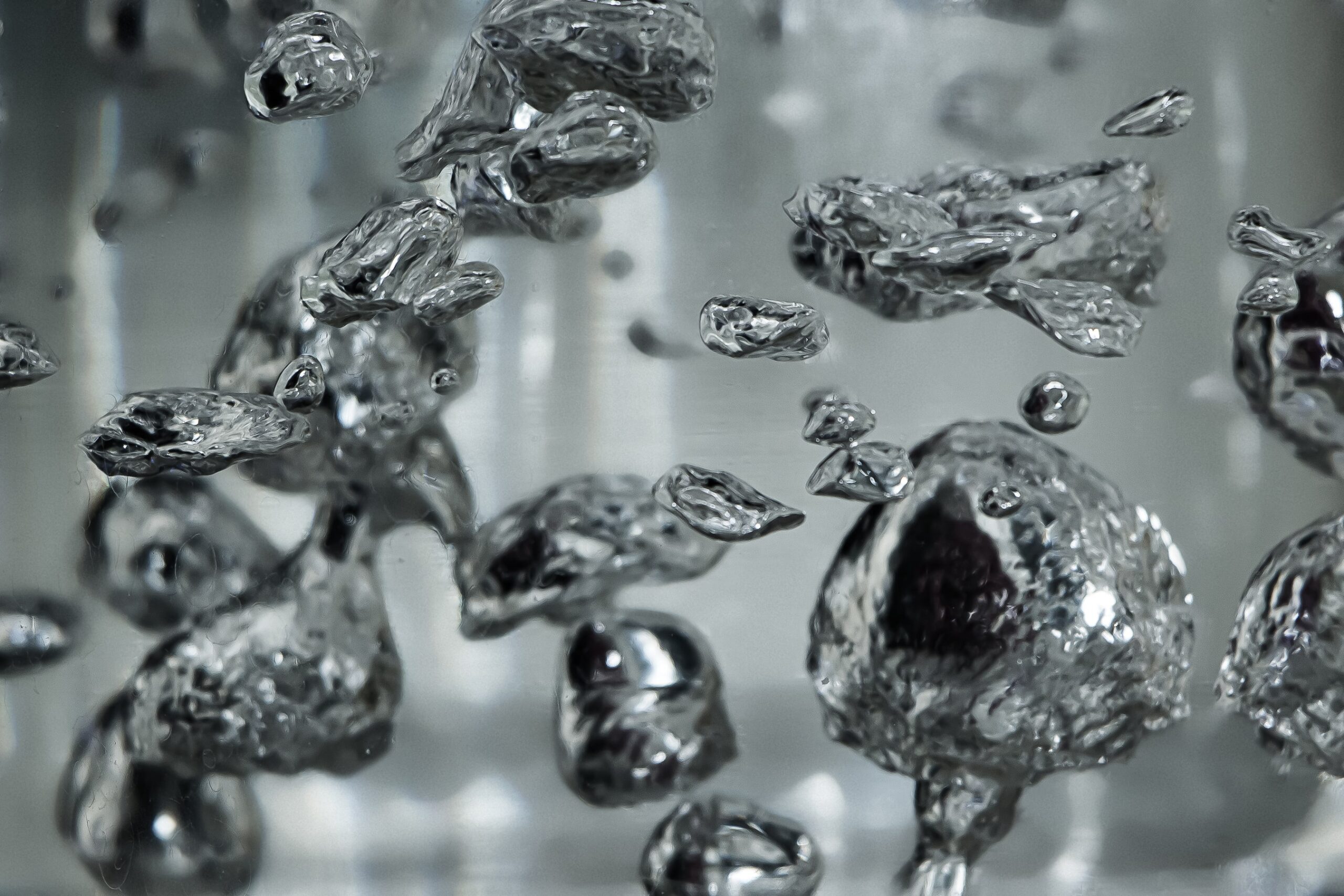 drops-and-bubbles-of-mercury-in-water-dangerous-c-2021-09-02-14-59-37-utc-min D'Aura drops and bubbles of mercury in water dangerous c 2021 09 02 14 59 37 utc min scaled